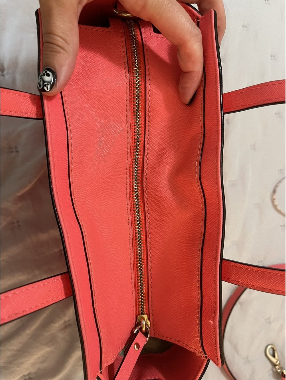 Kate Spade | Coral Saffiano Leather Satchel Crossbody - Picture 4 of 15